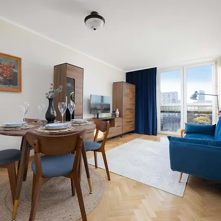 Elegant And Bright Graniczna Near Ogrod Saski By Renters