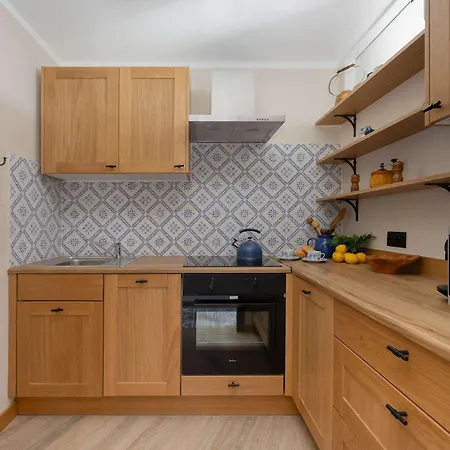 Elegant And Bright Graniczna Near Ogrod Saski By Renters