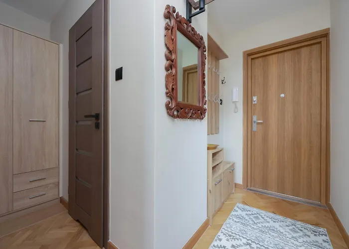 Elegant&bright Graniczna Near Ogród Saski By Renters Apartament *