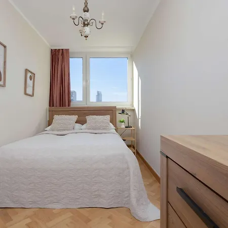 Apartment Elegant And Bright Graniczna Near Ogrod Saski By Renters